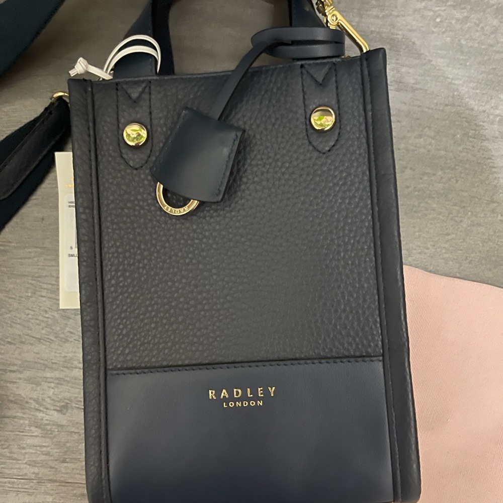 RADLEY LONDON NAVY UE Pebbled & Smooth Leather Crossbody with Gold Hardware